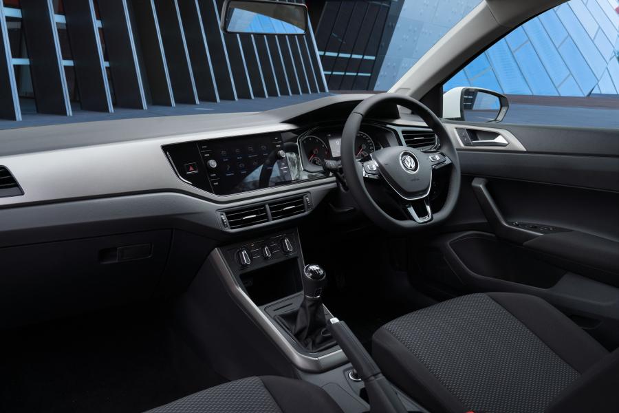 Интерьер Volkswagen Polo TSI Trendline 2018 года  (AU) (фото 27 из 29)